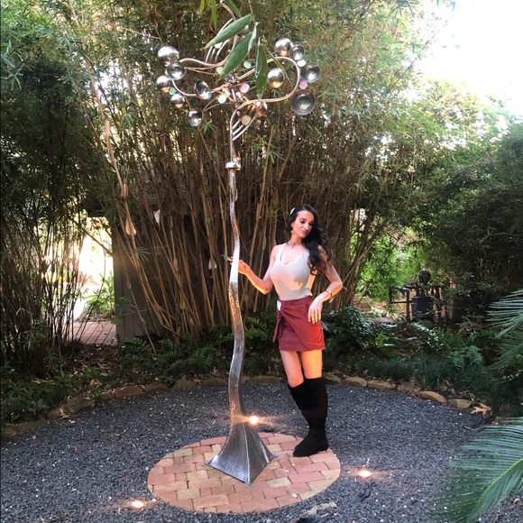 Meet your Posher, Staci - Picture 3 of 4